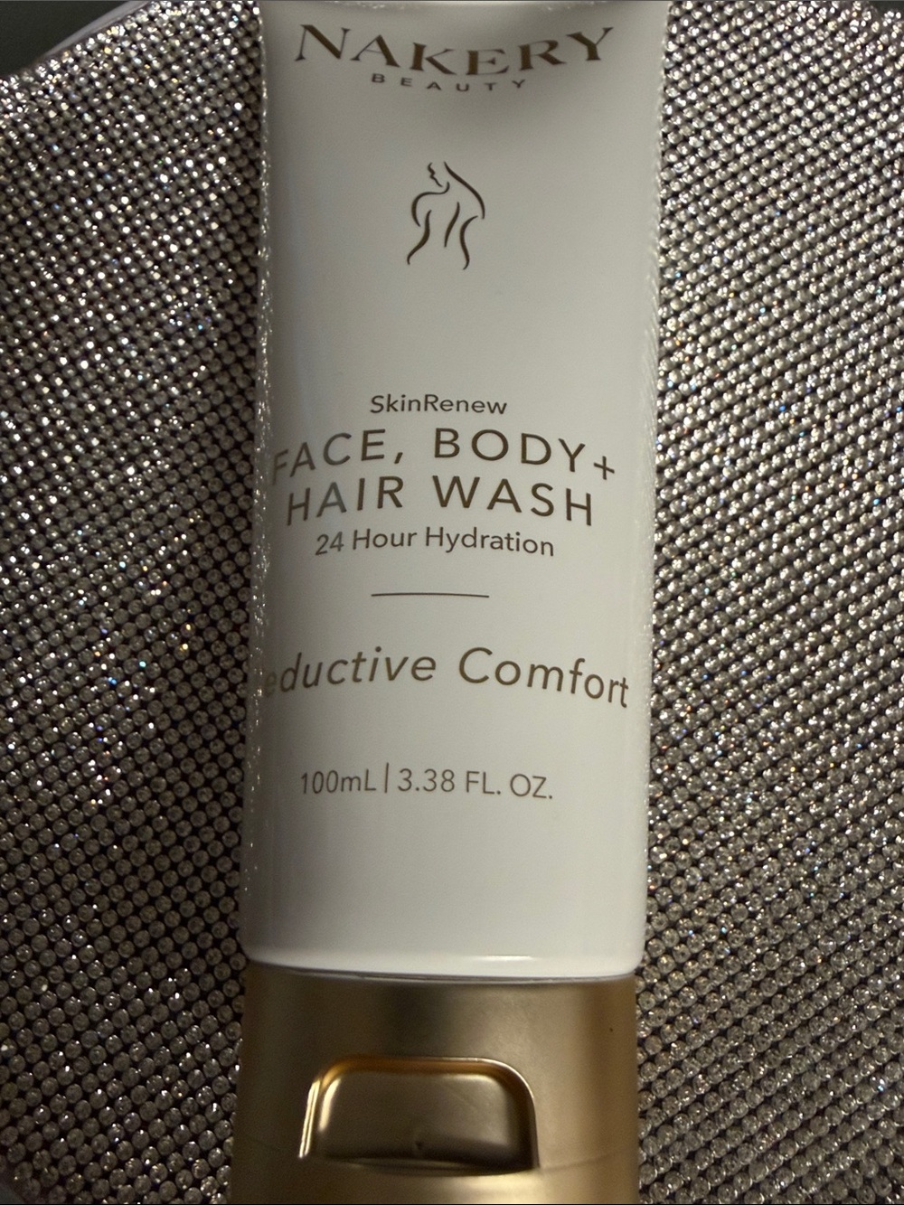 Nakery Beauty SkinRenew Face, Body + Hair Wash β White & Gold